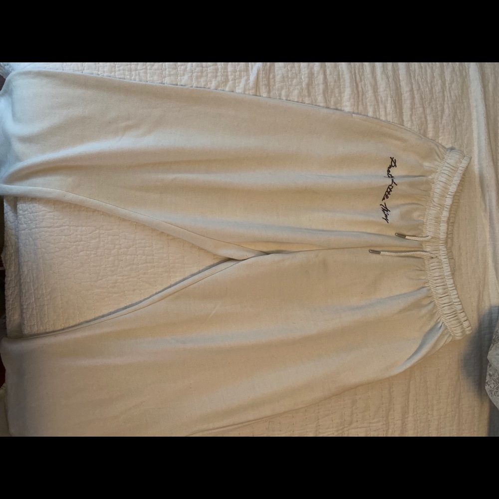 Pretty Little Thing Cream Joggers